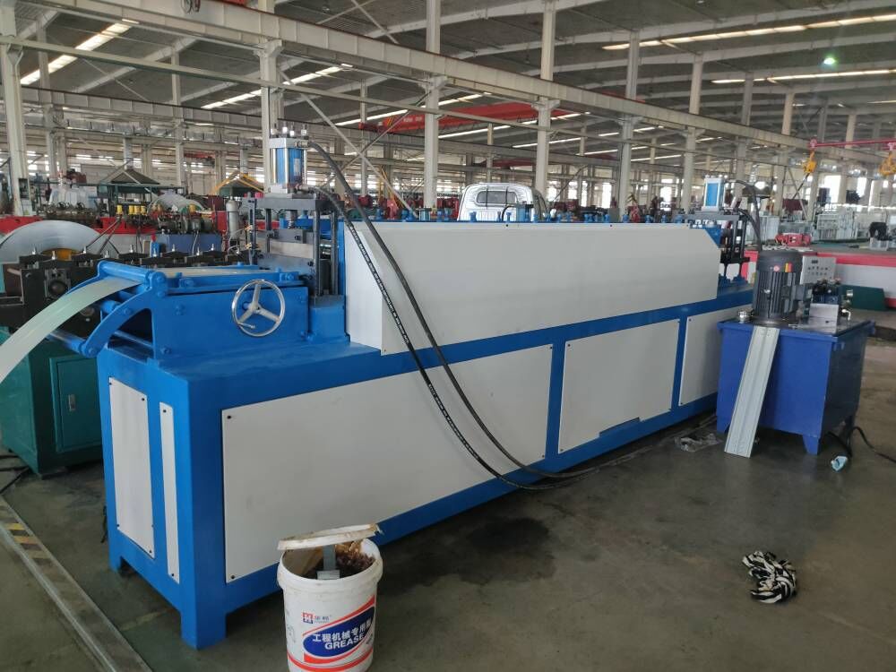 冷弯设备乐鱼平台（中国）叶片成型机